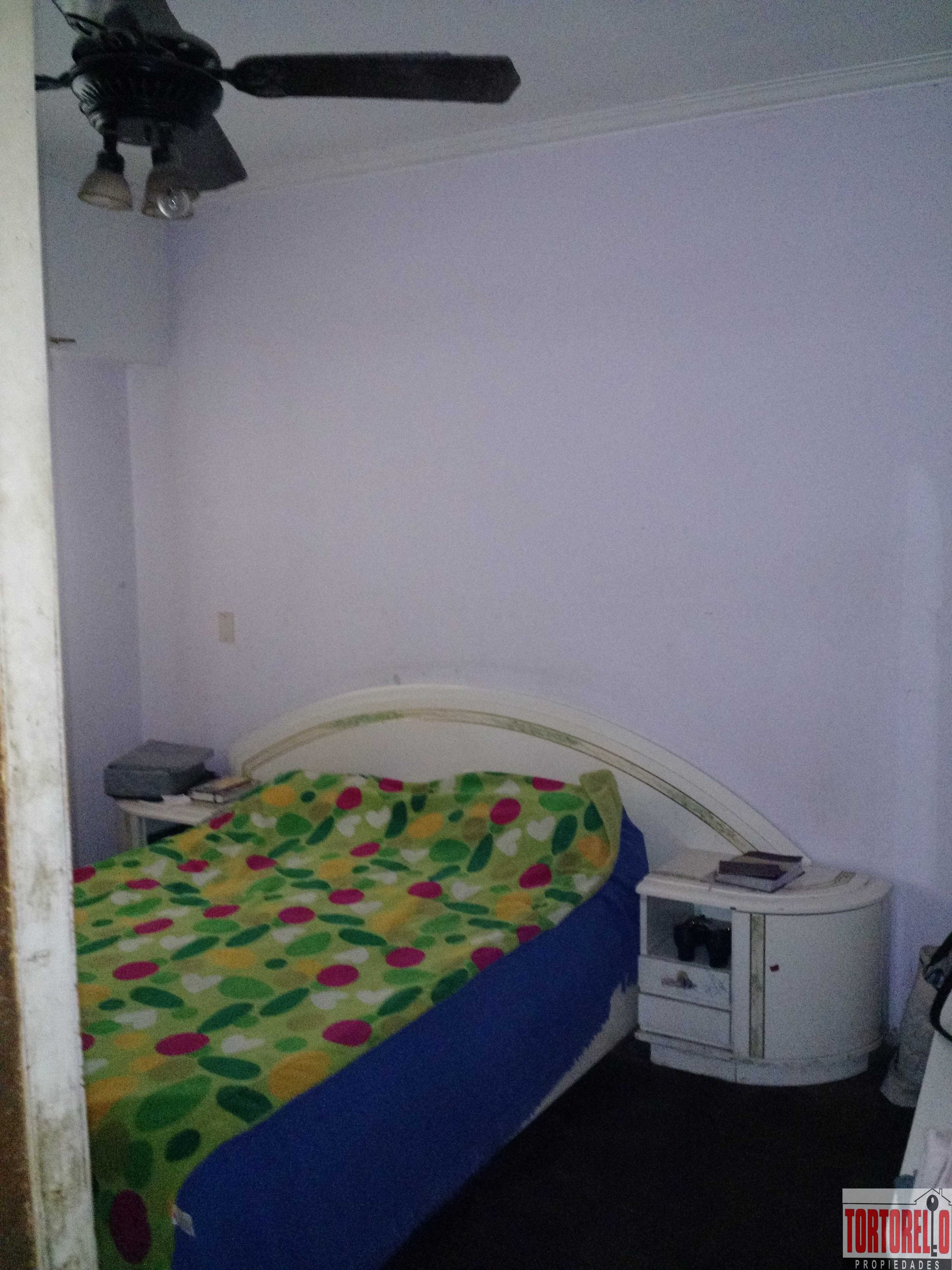 Chalet en venta en esquina, 4 ambientes, Ituzaingo Norte, cercana a la estacion de San Antonio de Padua. — foto 2