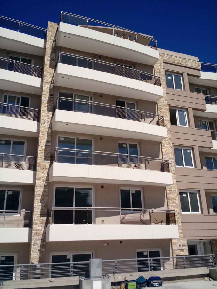Edificio de categoría, Bv. Evita esquina Bernardino Rivadavia, Moreno, exclusivas unidades en alquiler de 2 ambientes, Primer piso. - 9