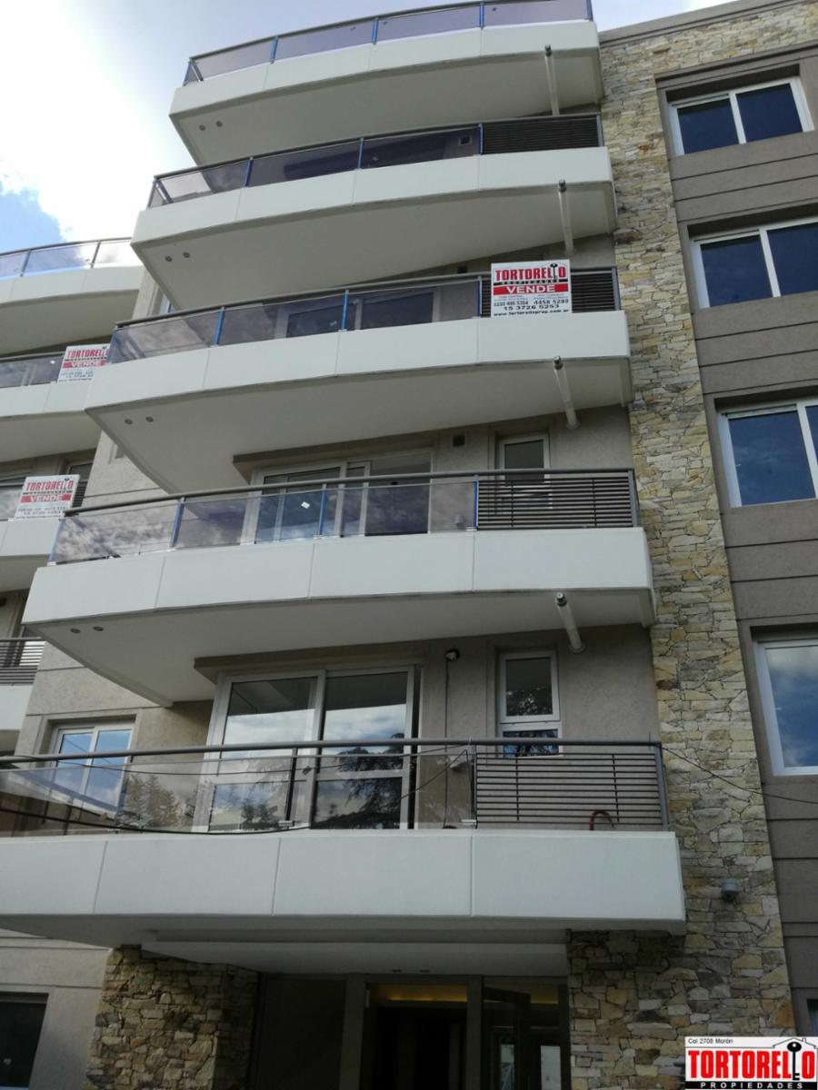 Edificio de categoría, Bv. Evita esquina Bernardino Rivadavia, Moreno, exclusivas unidades en alquiler de 2 ambientes, Primer piso. - 14