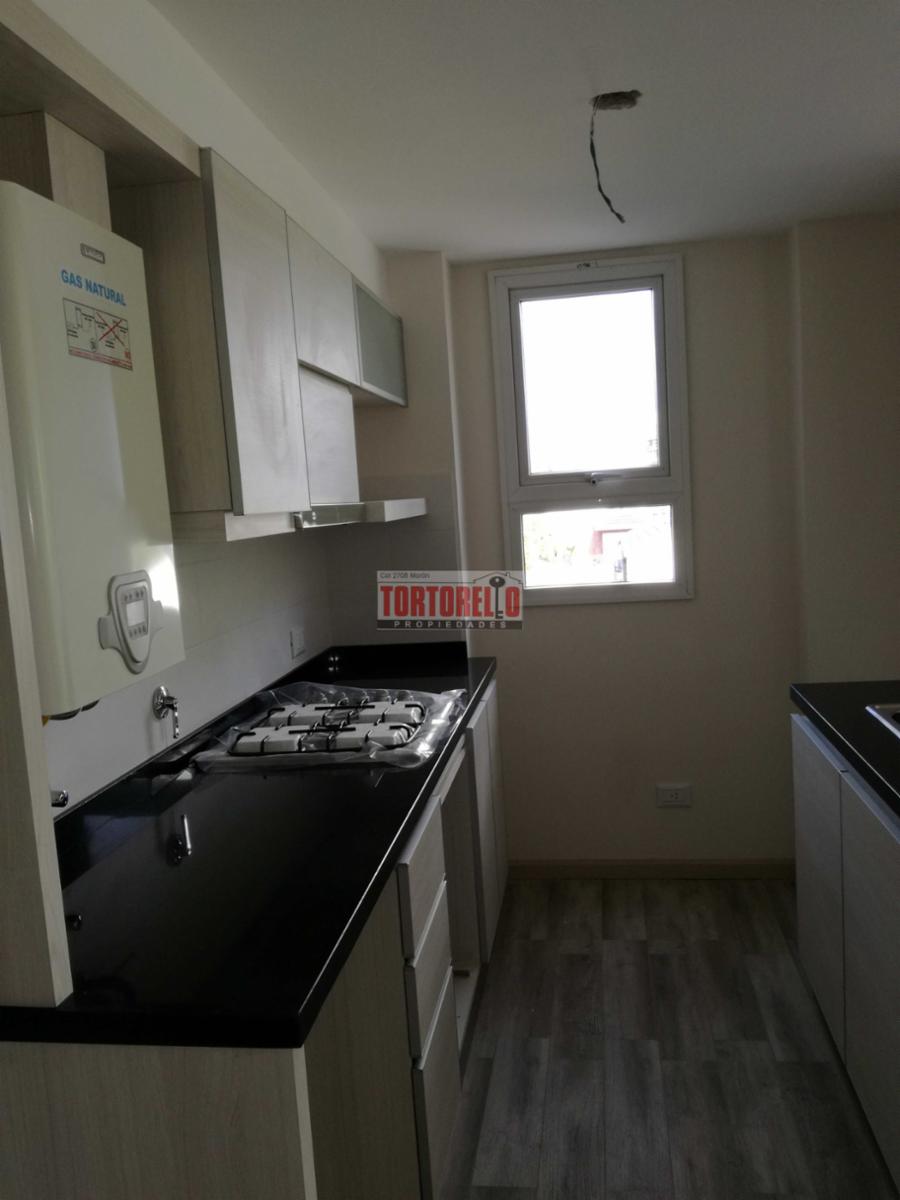 Edificio de categoría, Bv. Evita esquina Bernardino Rivadavia, Moreno, exclusivas unidades en alquiler de 2 ambientes, Primer piso. - 16