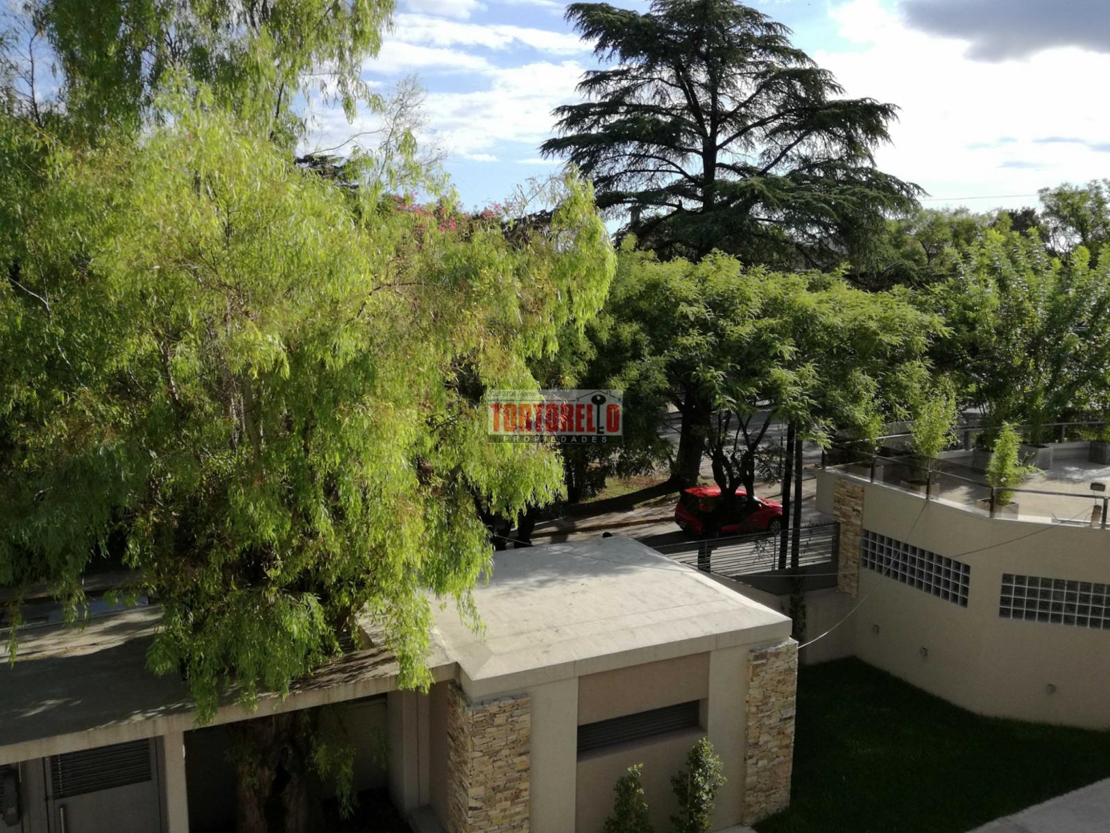 Edificio de categoría, Bv. Evita esquina Bernardino Rivadavia, Moreno, exclusivas unidades en alquiler de 2 ambientes, Primer piso. - 22