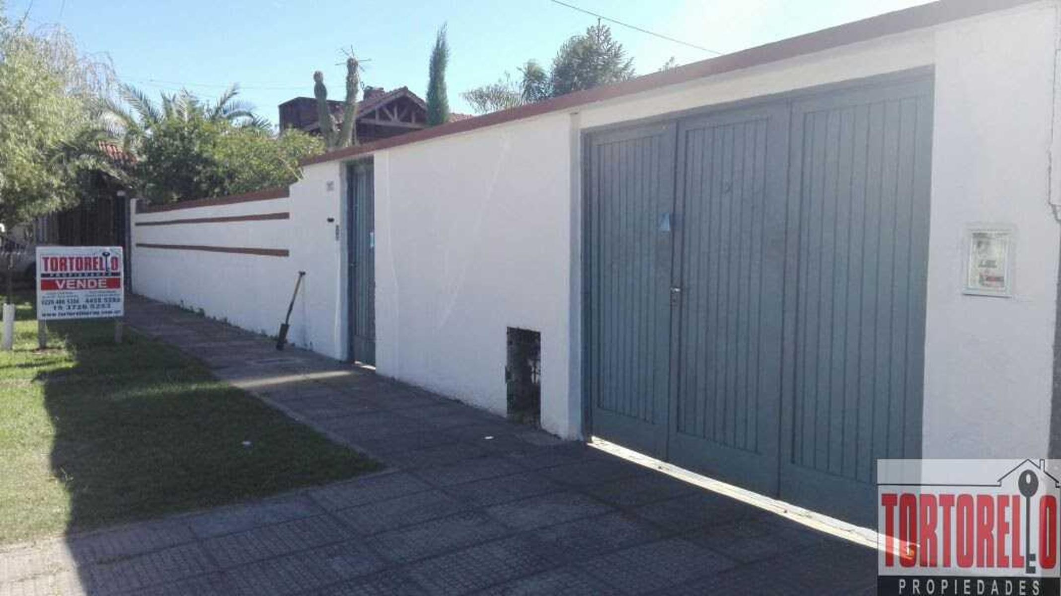 Casa en venta sobre importantisimo lote, 20 x 50 mts, Ituzaingo norte. — foto 4