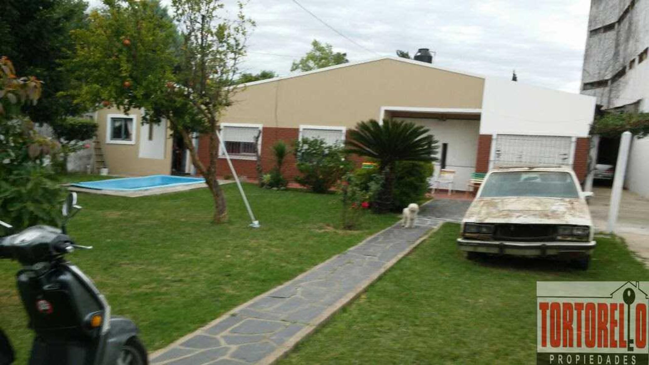 Casa en venta sobre importantisimo lote, 20 x 50 mts, Ituzaingo norte. — foto 8