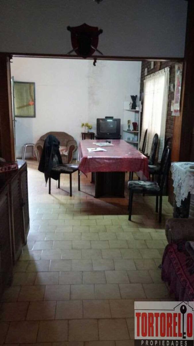 Casa en venta sobre importantisimo lote, 20 x 50 mts, Ituzaingo norte. — foto 12