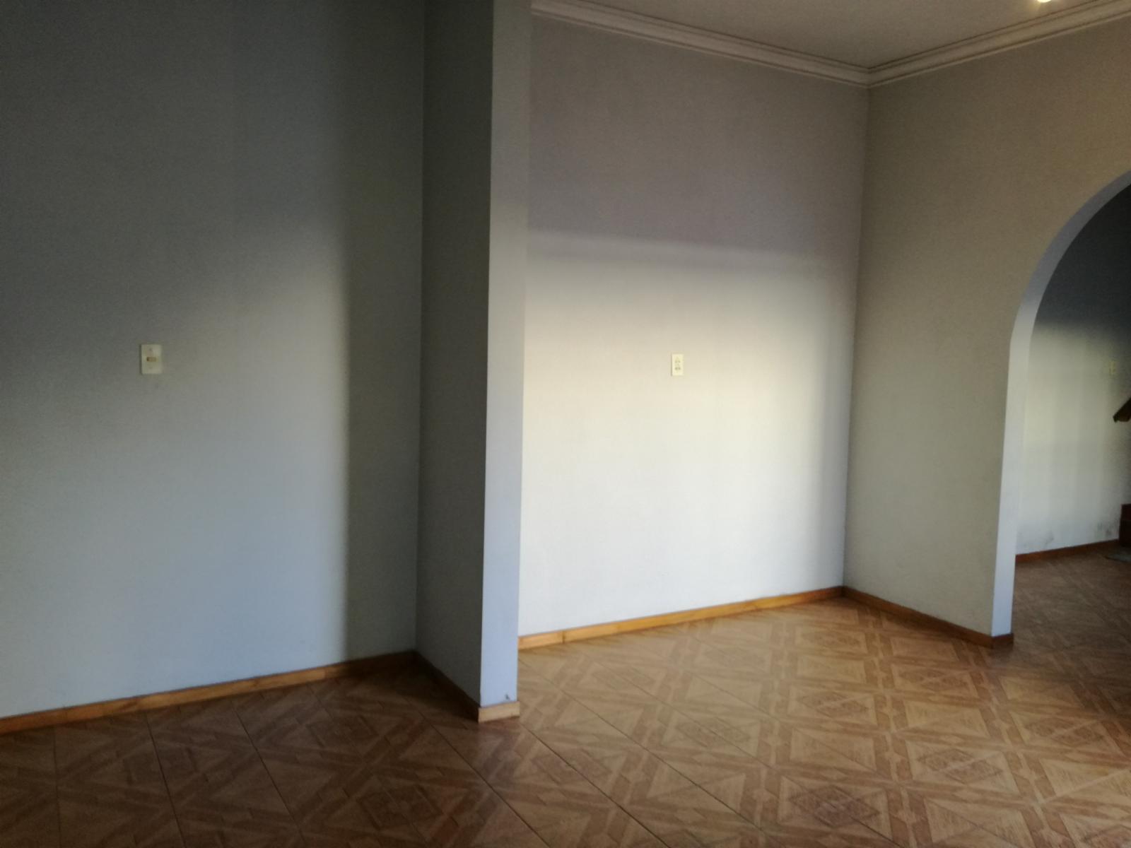 Casa en 2 plantas, ph al fondo con entrada propia independiente - Lisandro de la Torre 3400, 3 ambientes, 2 baños, cochera. A estrenar! — foto 4