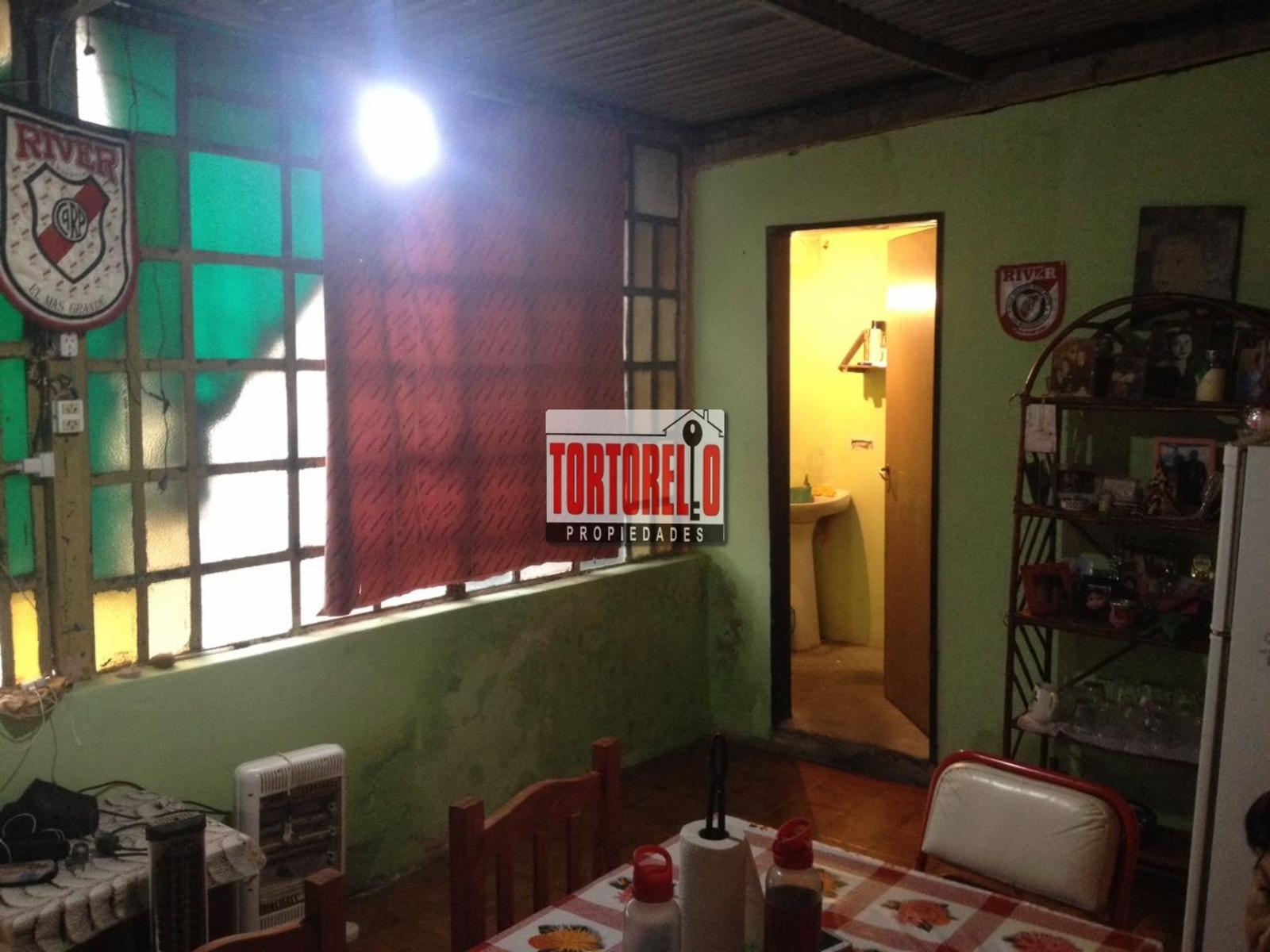 Venta de casa a reciclar, 4 ambientes, en Merlo. — foto 6