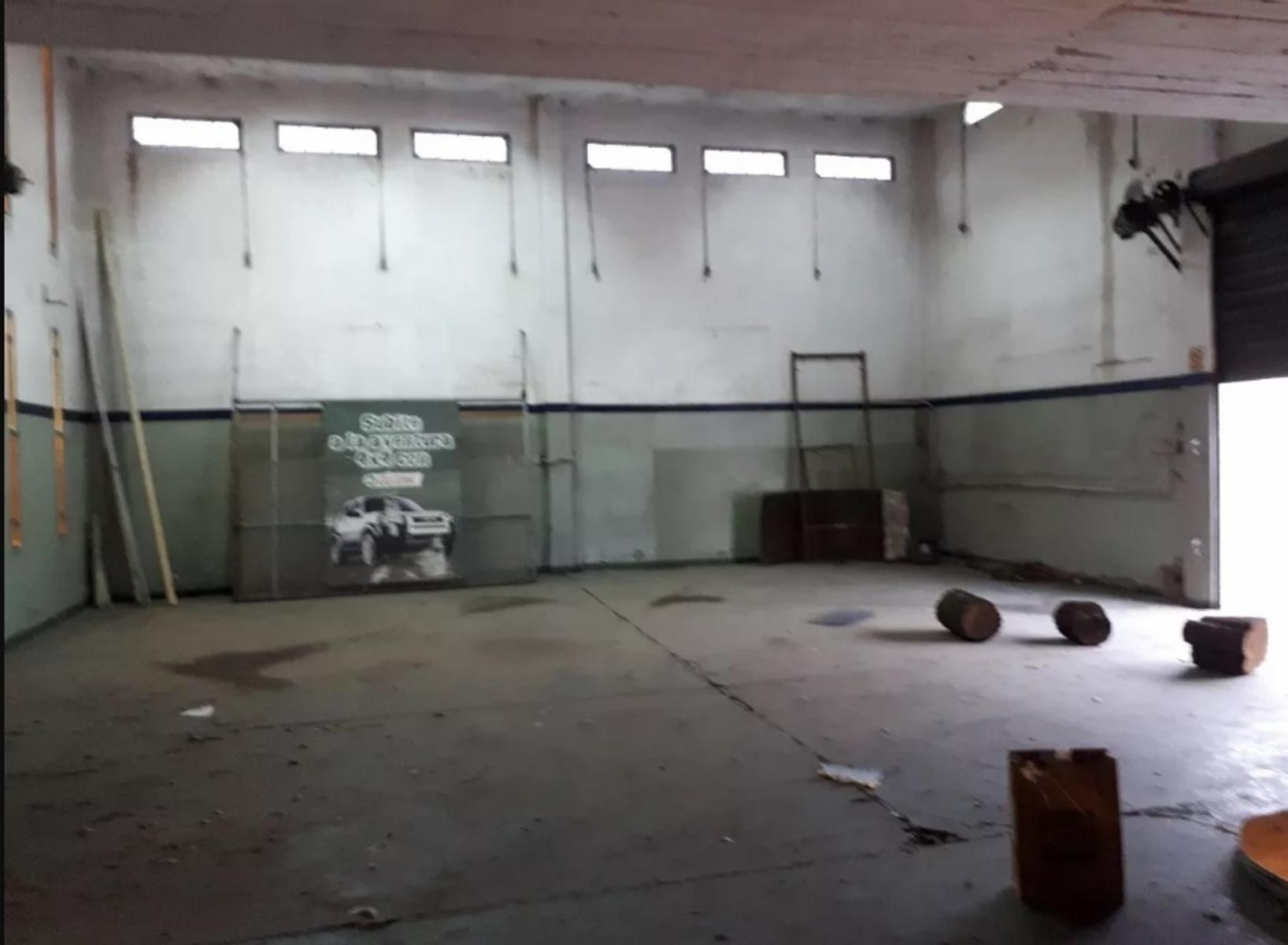Importante galpón en venta, ideal inversor, Ituzaingo Norte. — foto 2