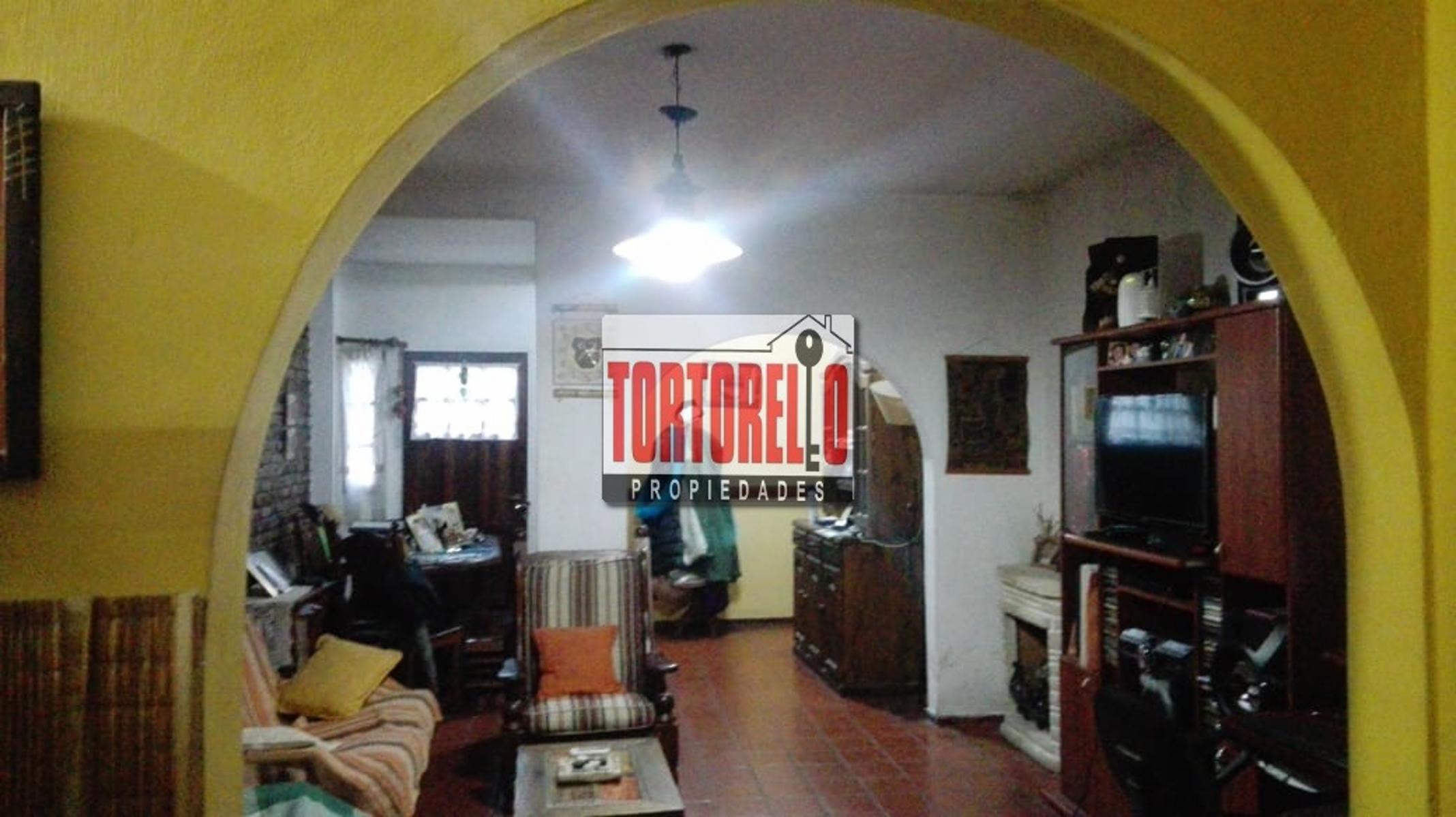Casa en venta en Ituzaingo Norte sobre lote de 8.66 x 43 mts. — foto 2