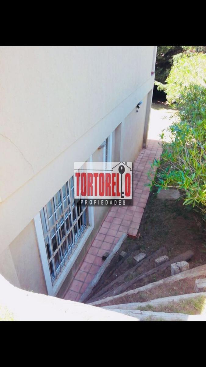 Venta en bloque. Dos propiedades sobre espectacular lote de 15 x 23.52mts. En Pinamar. — foto 4