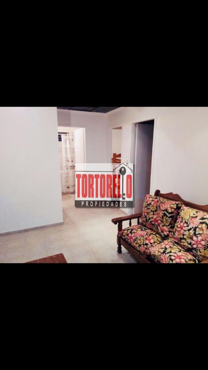 Venta en bloque. Dos propiedades sobre espectacular lote de 15 x 23.52mts. En Pinamar. — foto 11