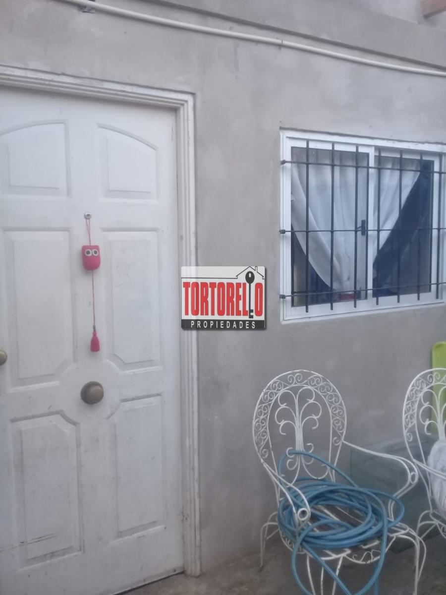 Venta de casa 3 ambientes, en Ituzaingo norte.