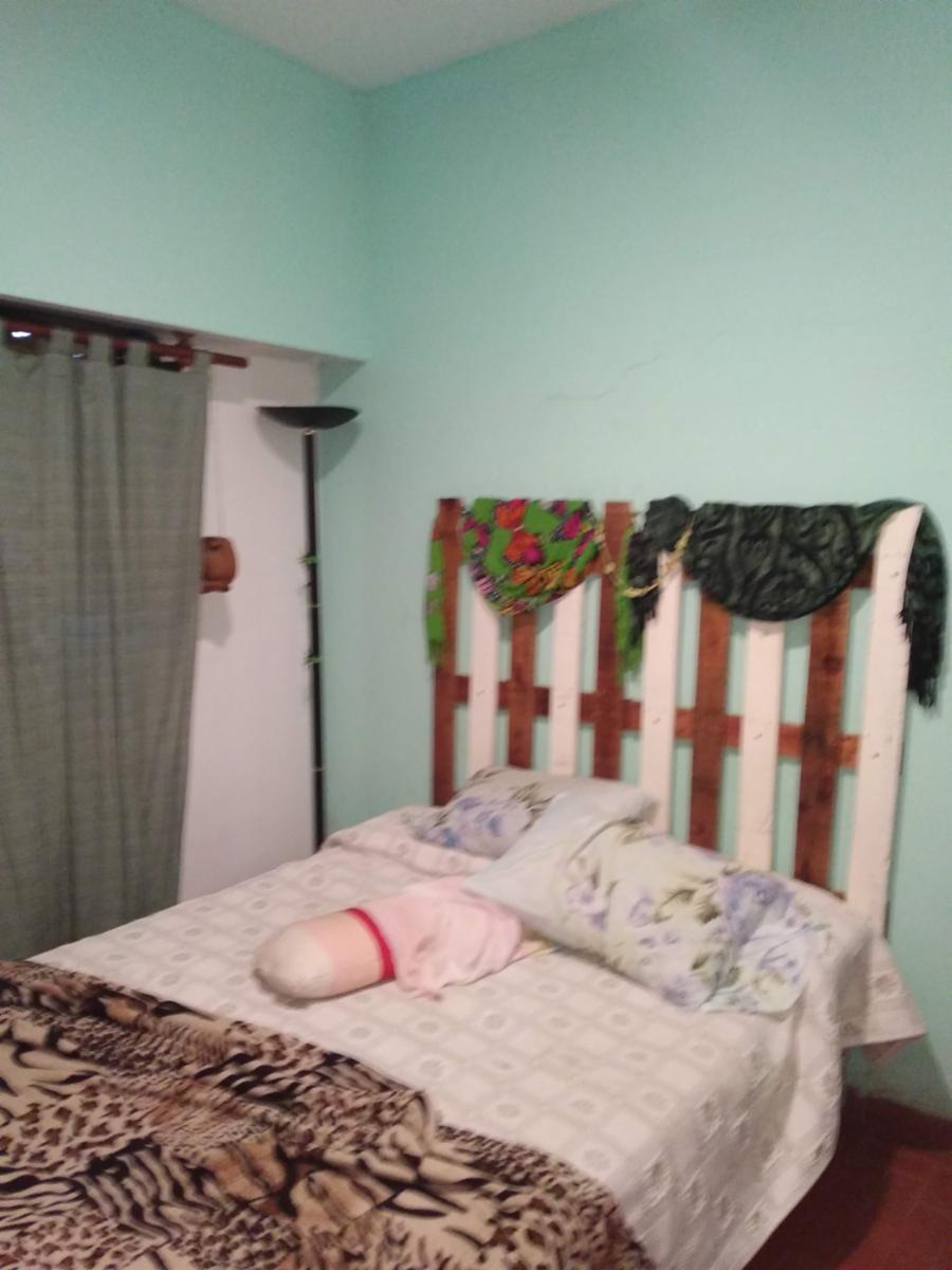 Excelente propiedad en venta, en Merlo, Bs. As. A 8 cuadras de la estacion de Paso del Rey, 4 ambientes muy amplios sobre lote de 10 x 41. — foto 5