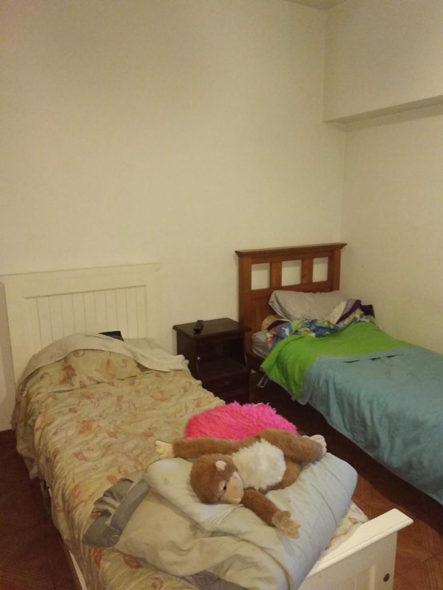 Excelente propiedad en venta, en Merlo, Bs. As. A 8 cuadras de la estacion de Paso del Rey, 4 ambientes muy amplios sobre lote de 10 x 41. — foto 9