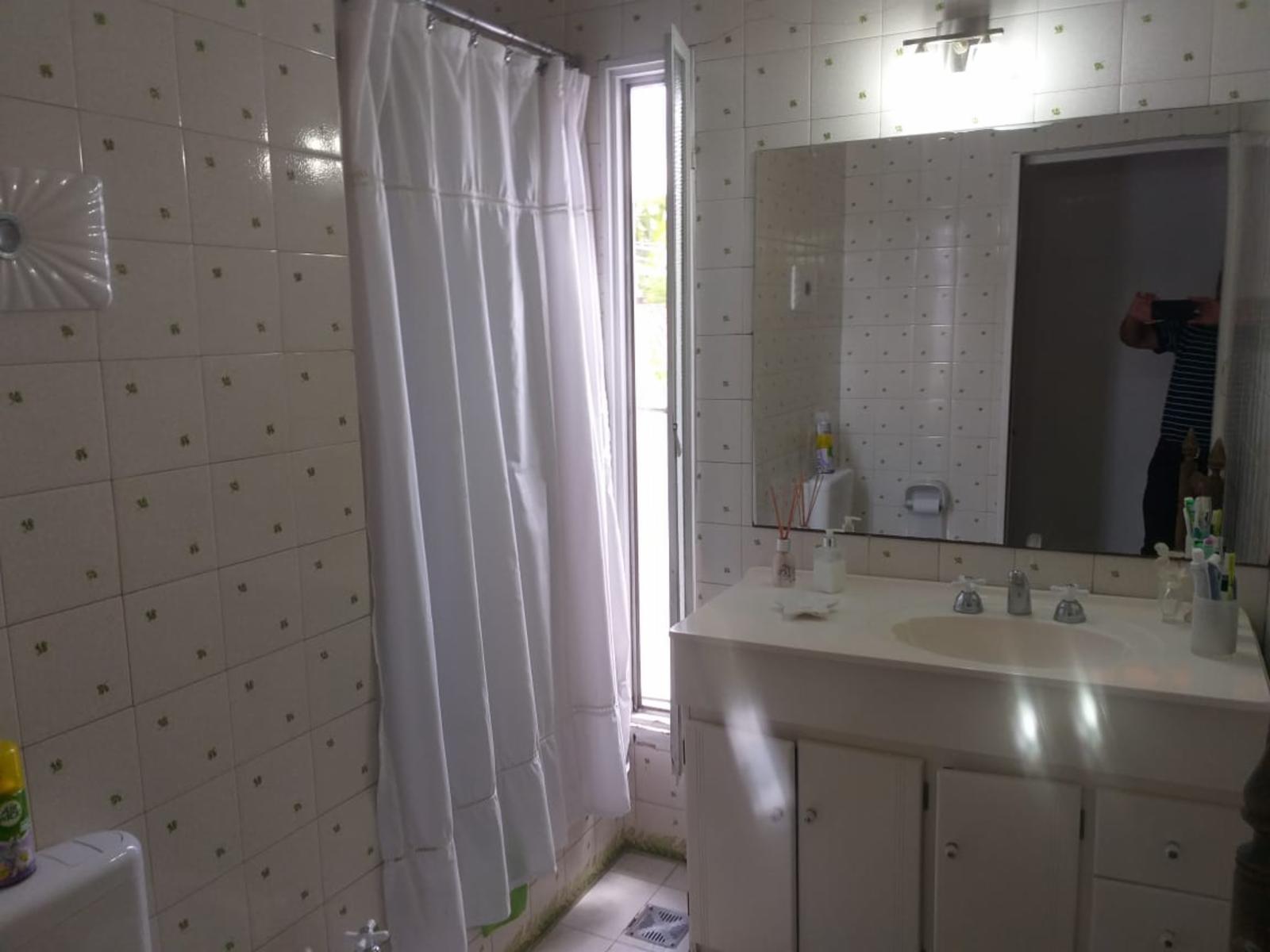 Impecable chalet en venta, 4 ambientes, a 2 cuadras de la estacion de San A. de Padua — foto 13