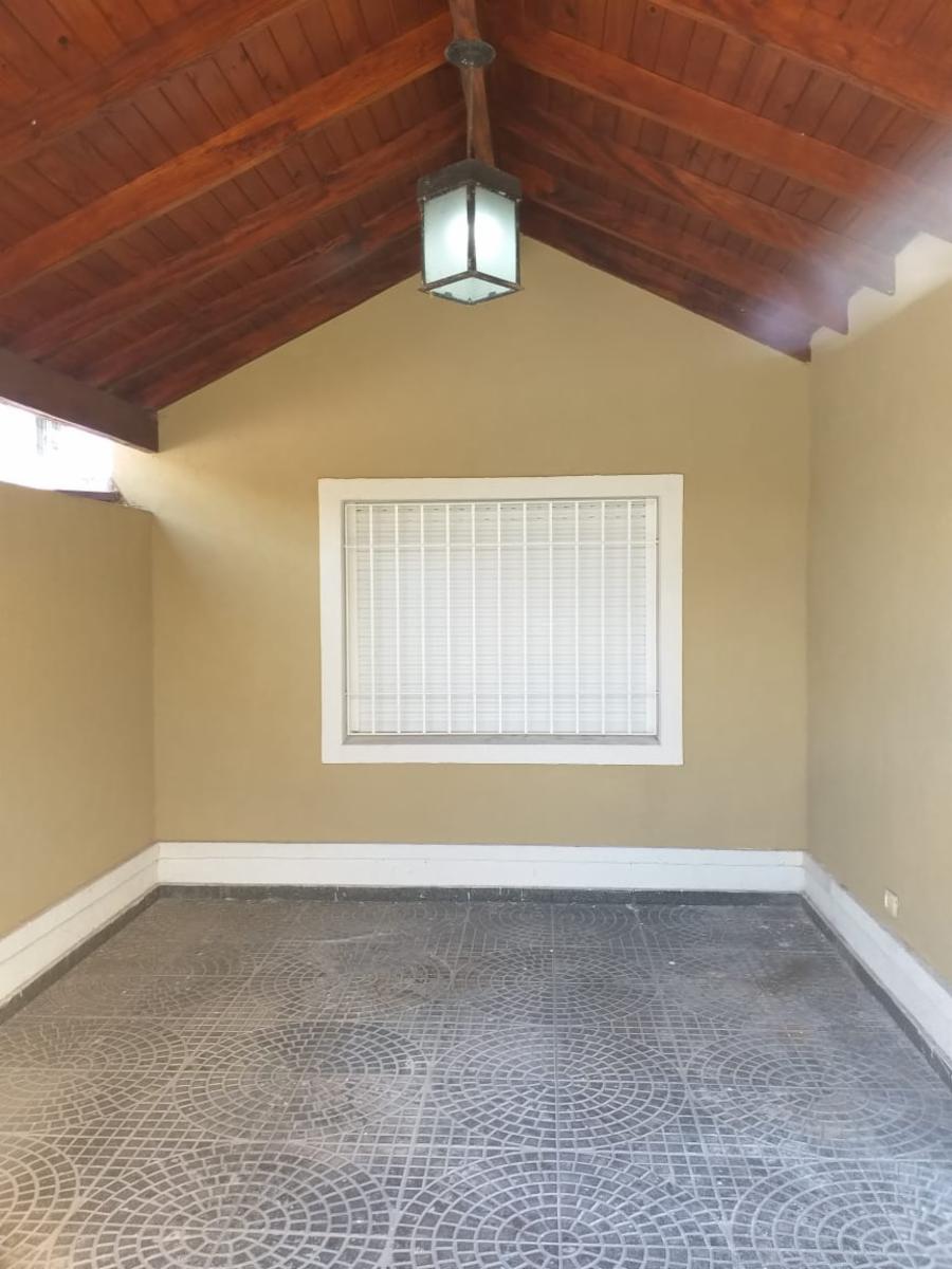 Impecable chalet en venta, 4 ambientes, Ituzaingo Norte, cercana a la estacion de Padua. — foto 4
