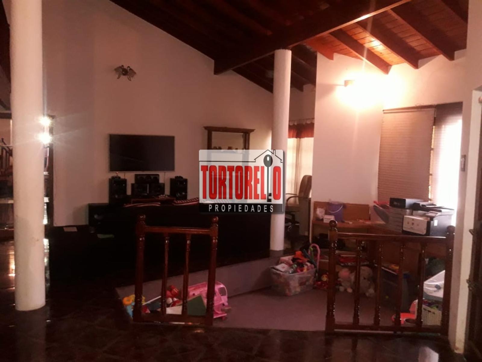 Venta de casa , 5 ambientes, en Ituzaingo Sur — foto 2