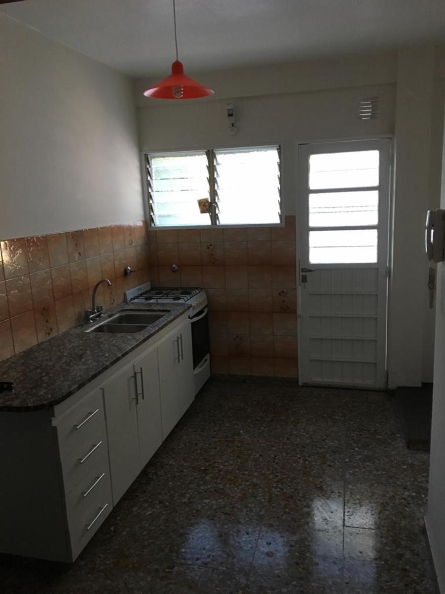 Excelente departamento en venta, a 1 cuadra de la estación de San Antonio de Padua. — foto 5