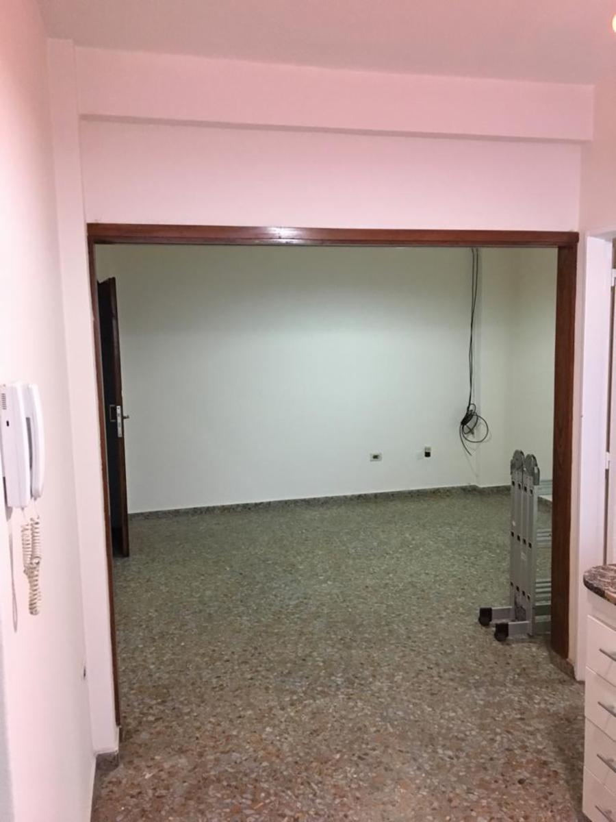 Excelente departamento en venta, a 1 cuadra de la estación de San Antonio de Padua. — foto 9
