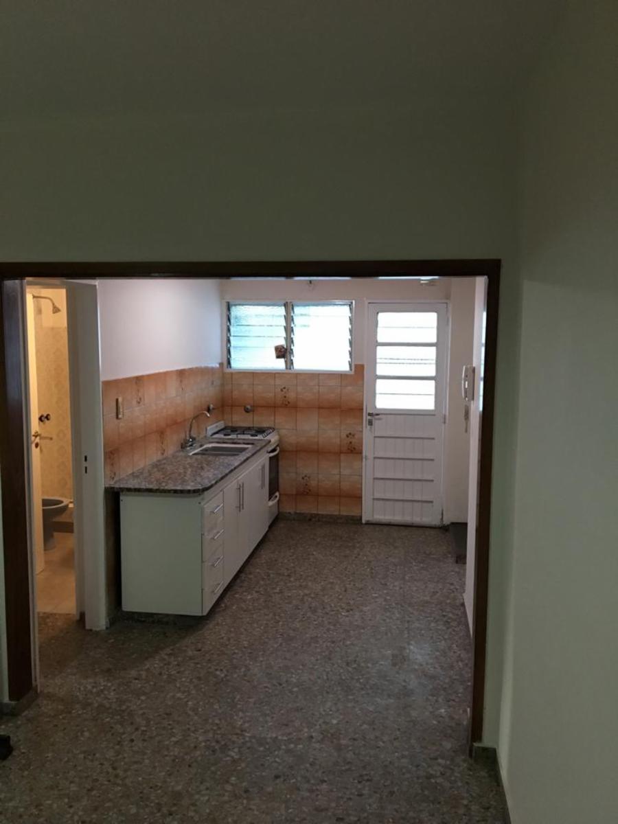 Excelente departamento en venta, a 1 cuadra de la estación de San Antonio de Padua. — foto 10