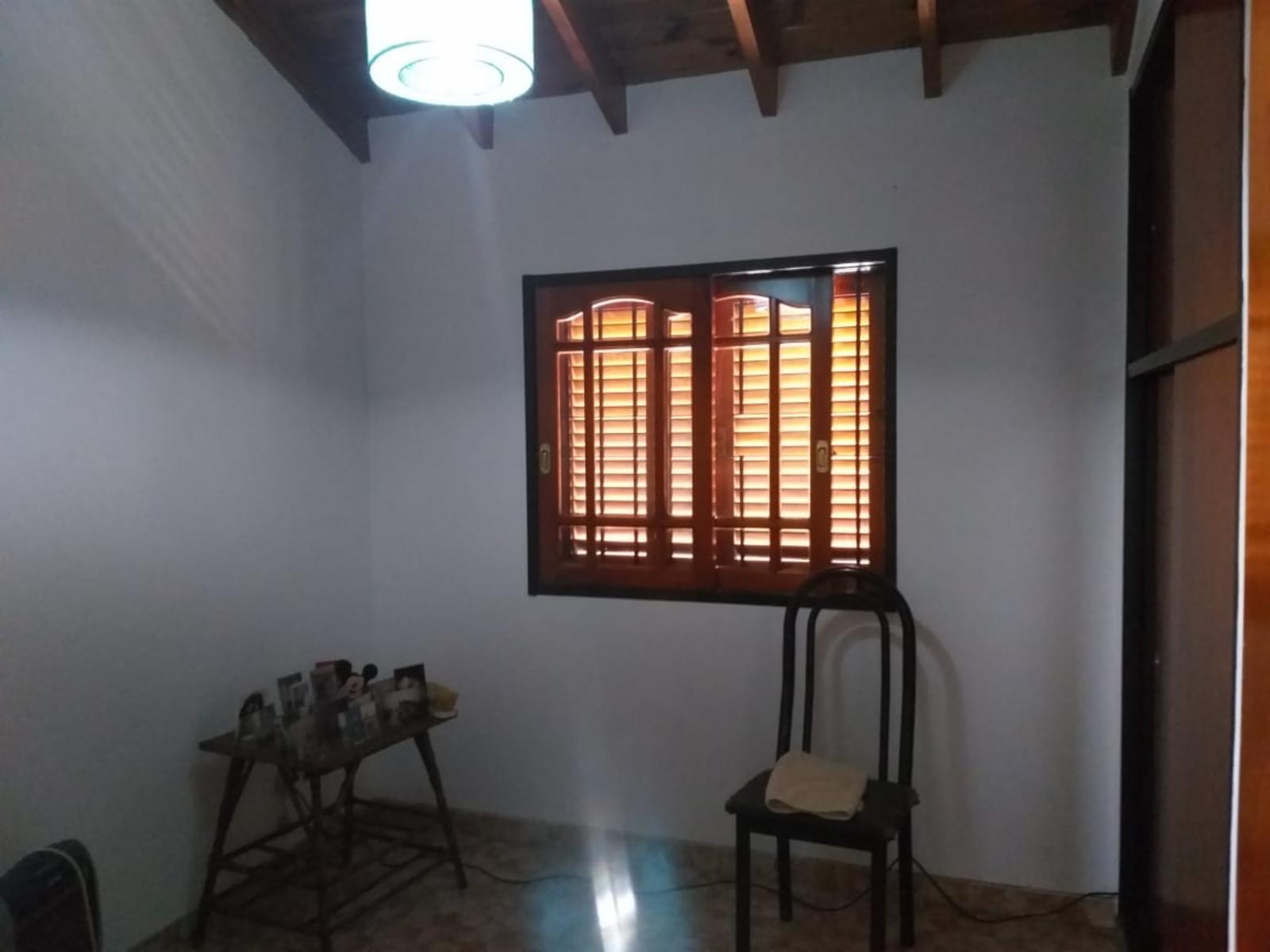 Excelente propiedad de dos plantas — foto 6