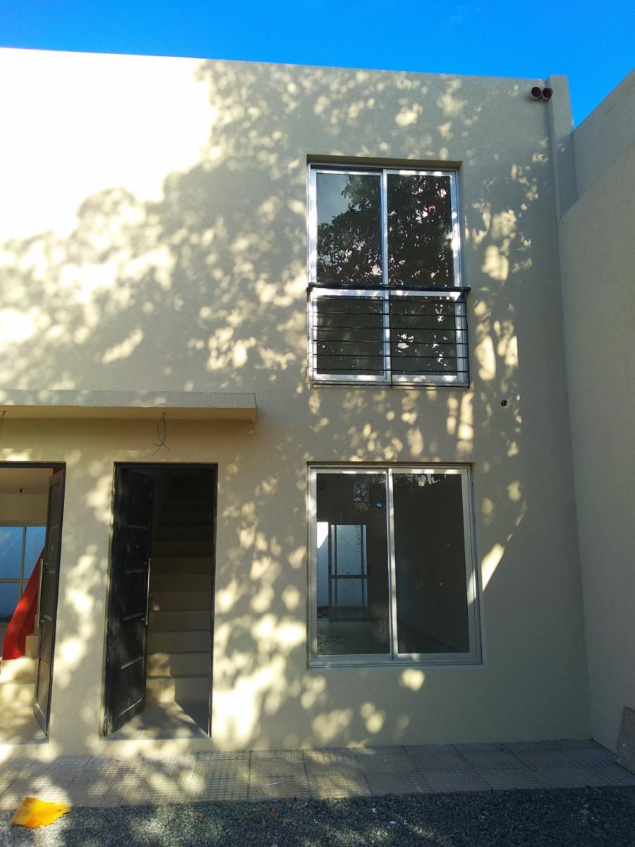 Excelente complejo de duplex a estrenar a 6 cuadras de la estacion de Ituzaingo — foto 10