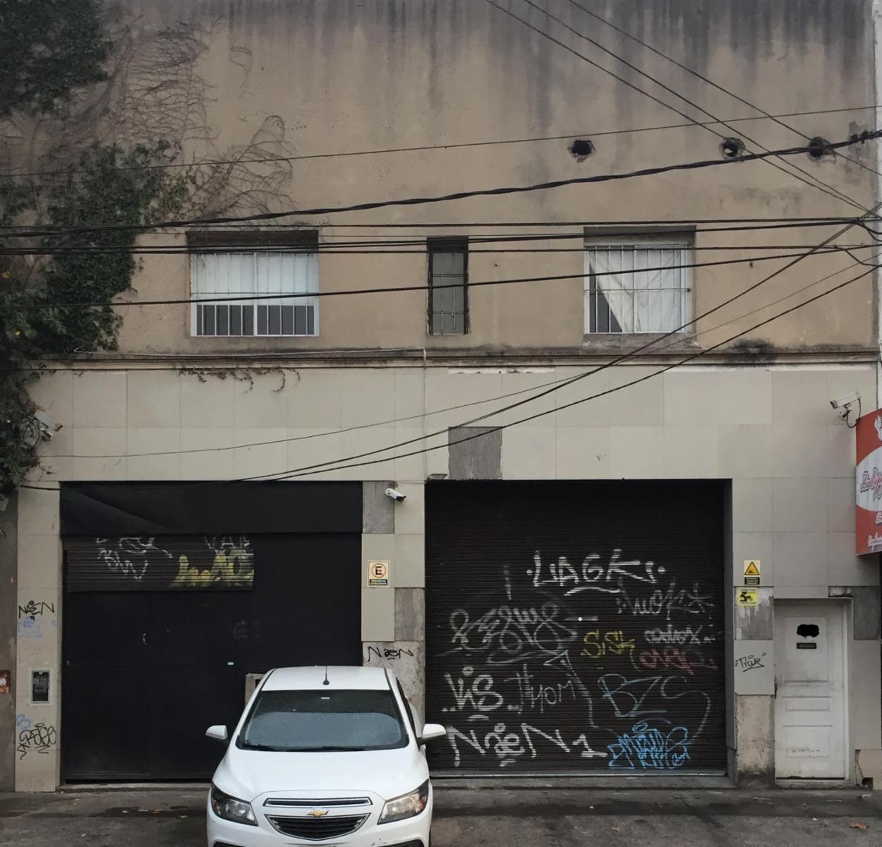 Importante galpón en venta, ideal inversor, Ituzaingo Norte.