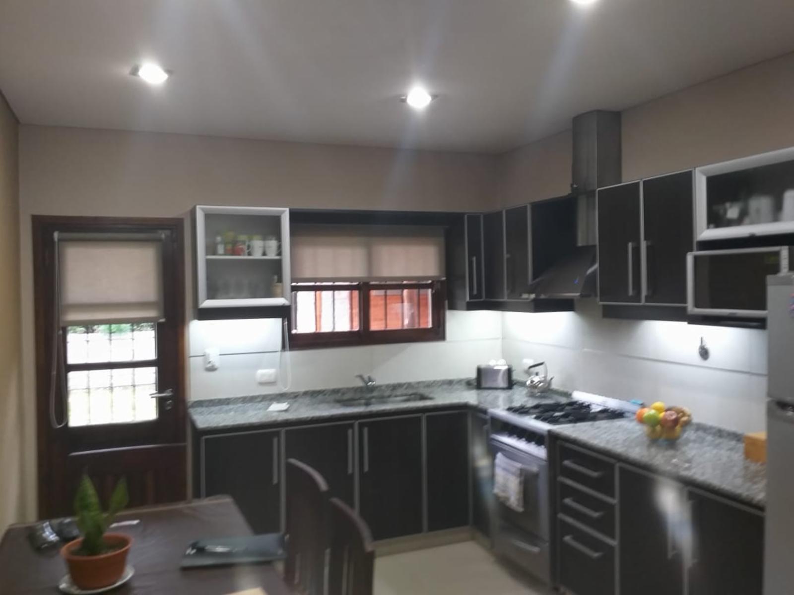 Casa en venta, de 3 ambientes, en Merlo. — foto 4