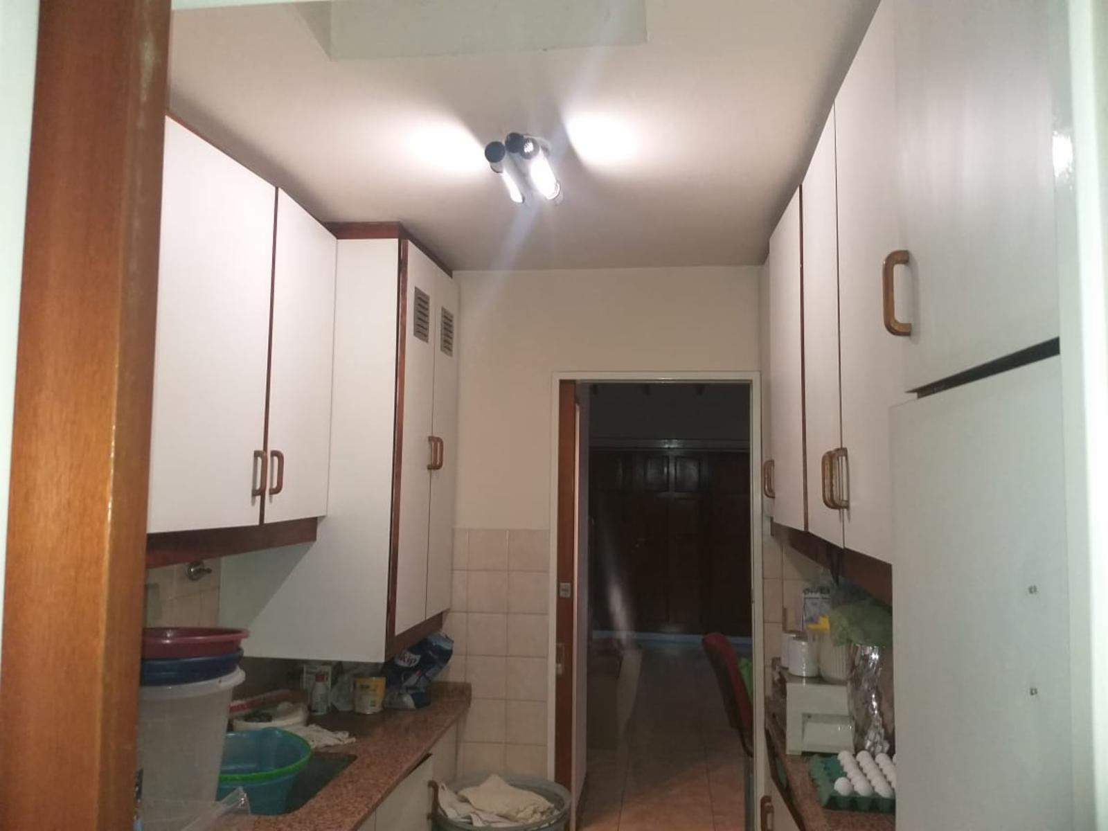 Casa en venta de 3 Ambientes con cochera. En Moreno. — foto 8