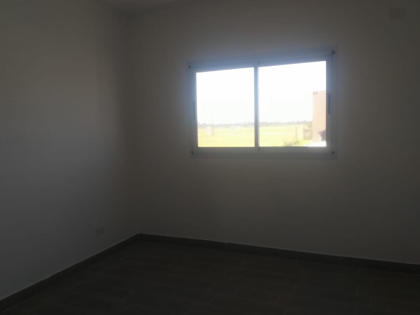 Venta de Excelente casa en Barrio cerrado Pedregales de San Vicente — foto 2