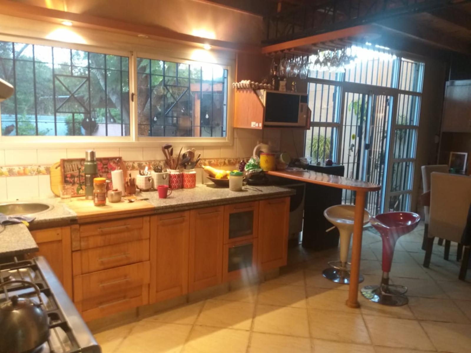 Excelente propiedad en venta, 5 ambientes, en Ituzaingo Norte. — foto 4