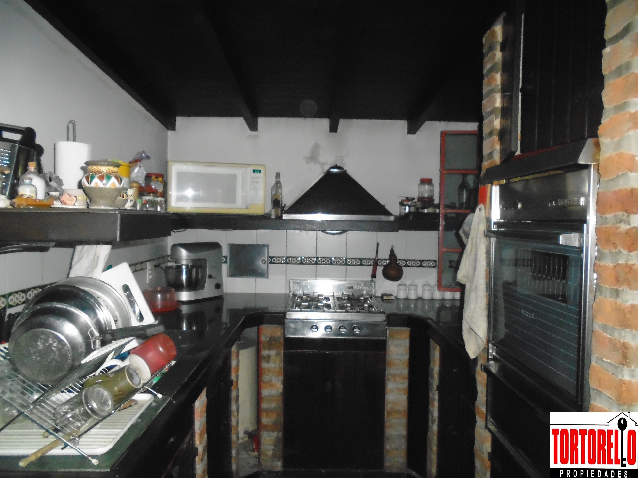 Casa en venta de 4 ambientes sobre gran lote, San Antonio de Padua, lado norte. — foto 5