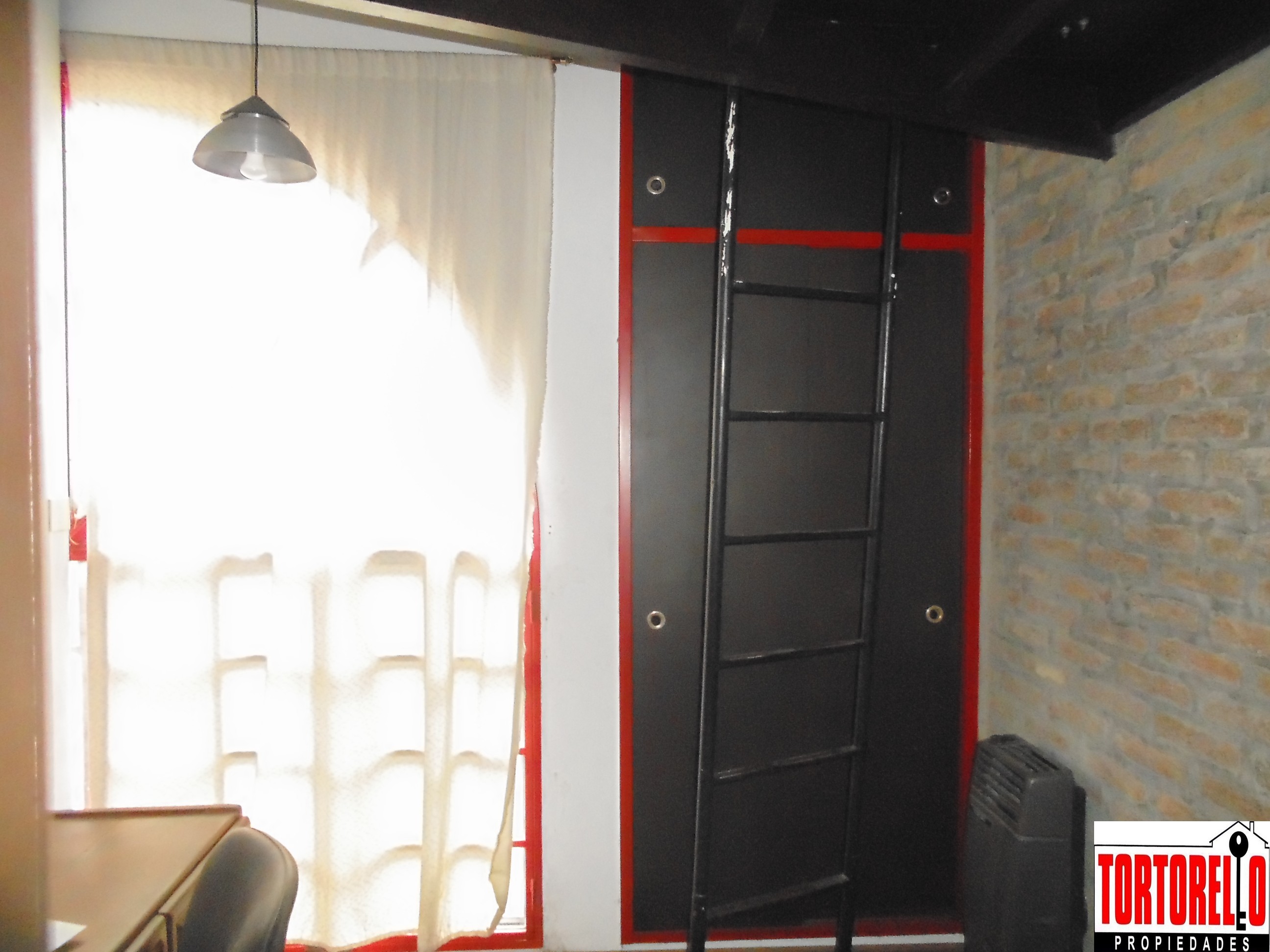 Casa en venta de 4 ambientes sobre gran lote, San Antonio de Padua, lado norte. — foto 10