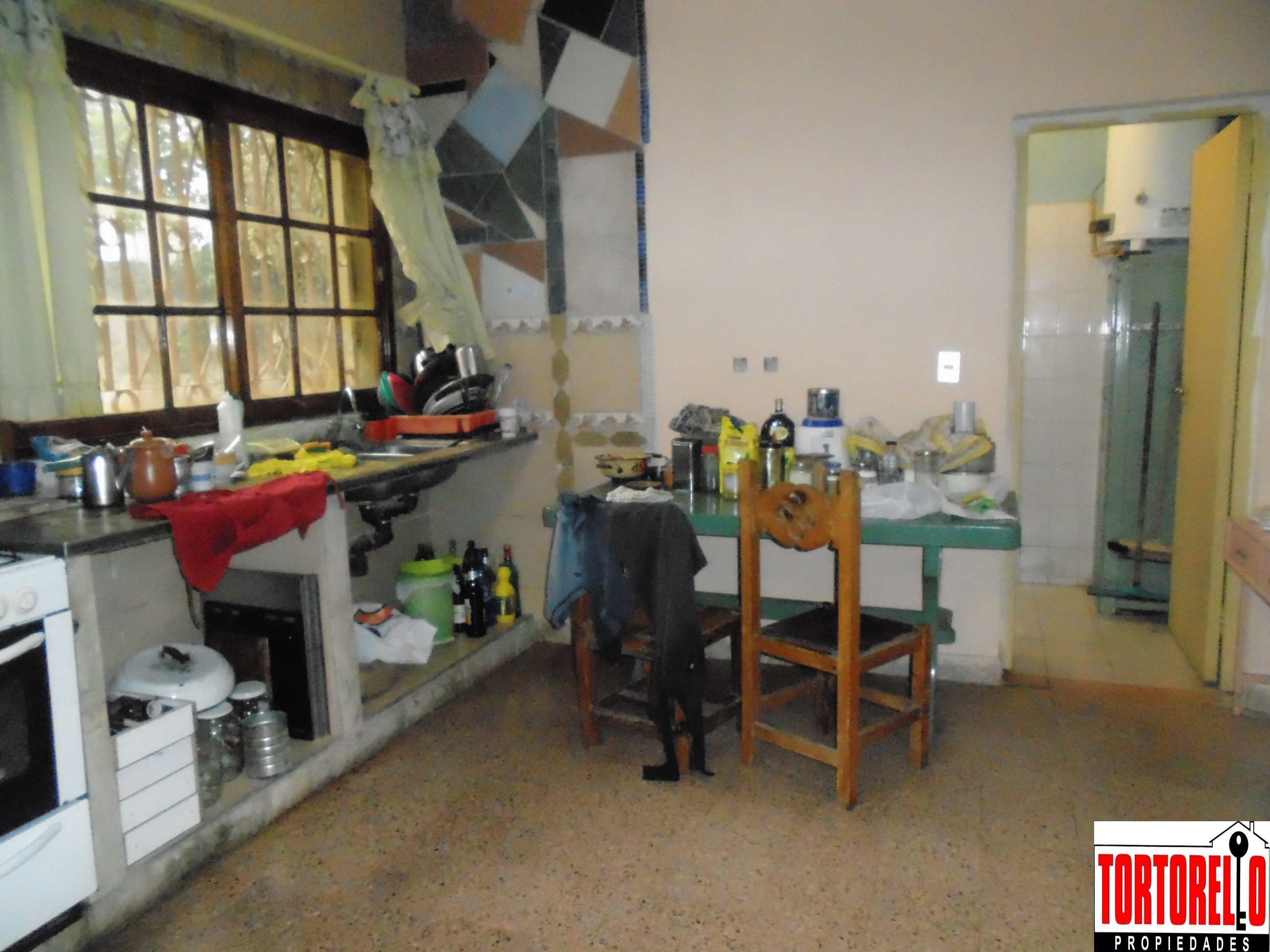 Chalet en venta 3 ambientes, Ituzaingo Sur, a 10 cuadras de la estación de San A. de Padua. Sobre 2 lotes. — foto 3