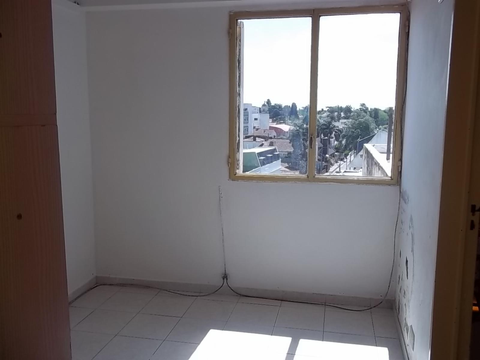 Departamento 1 ambiente Ramos Mejìa Norte - 6