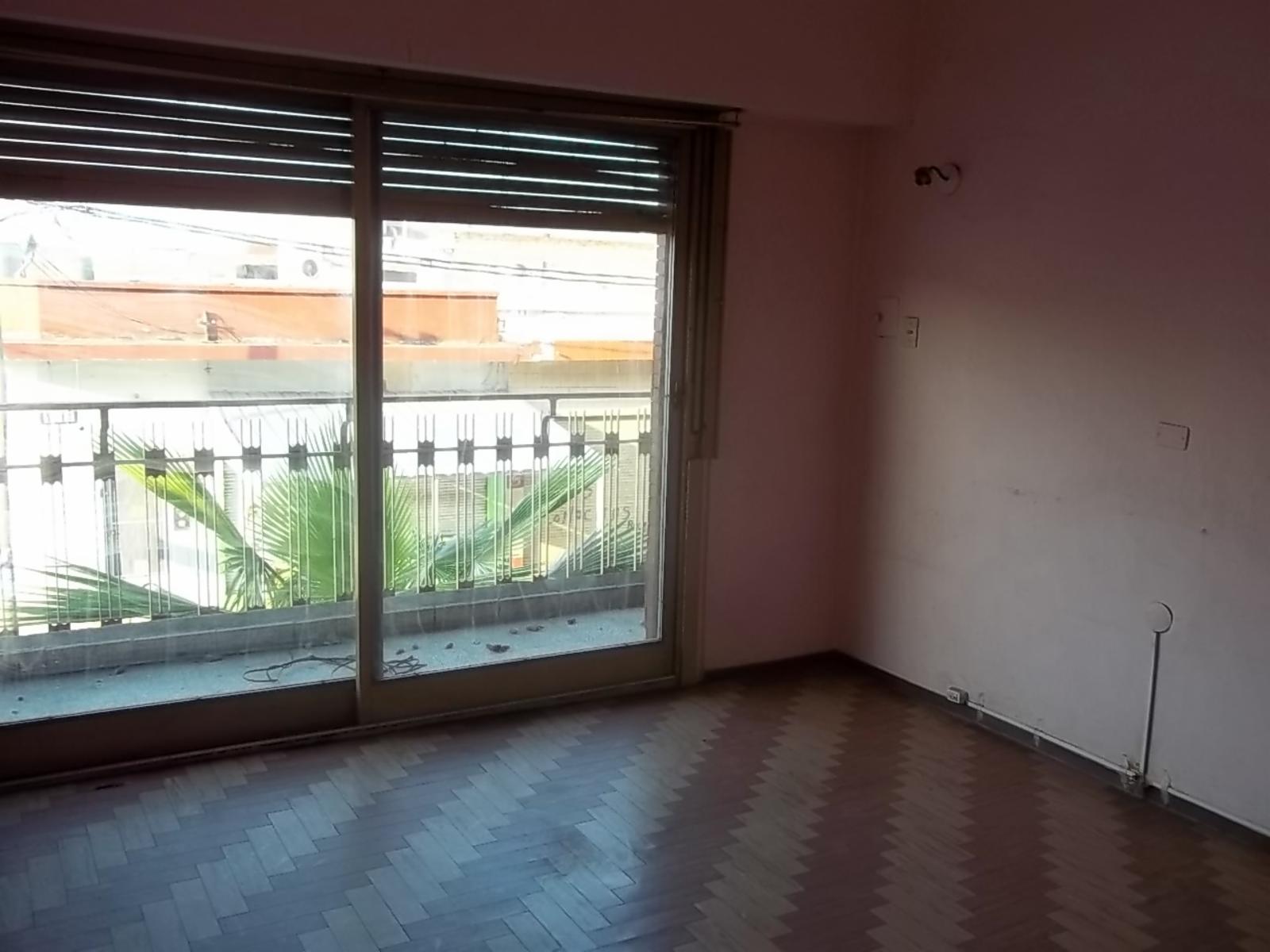 DEPARTAMENTO DE 2 AMBIENTES EN ALQUILER LA TABLADA. - 4