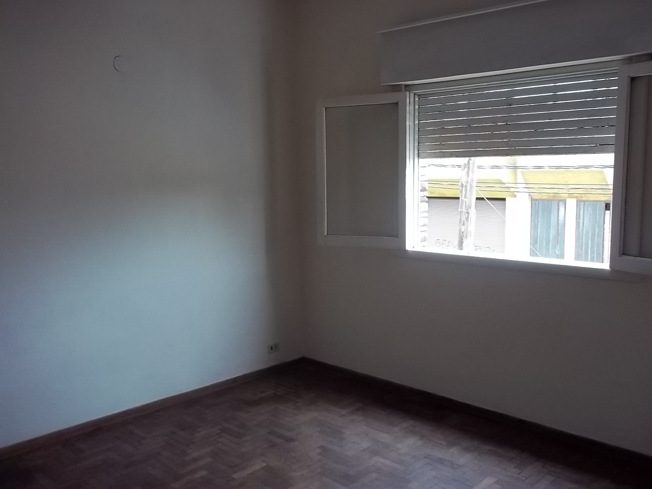 Alquiler departamento 3 ambientes La Tablada. - 3