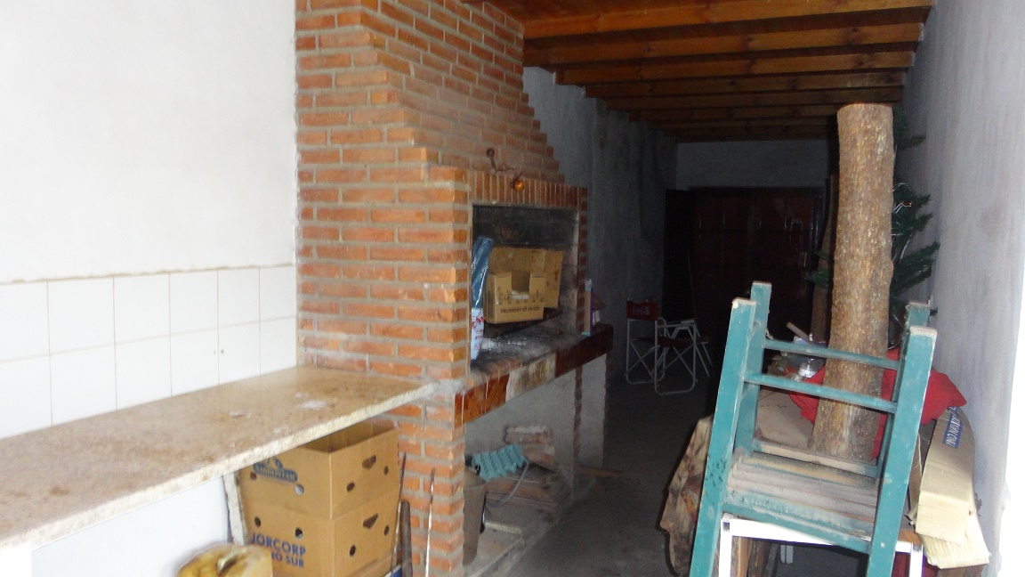 MUY BUEN PRECIO UN DEPARTAMENTOS DE 1 DORM. C/U - 10