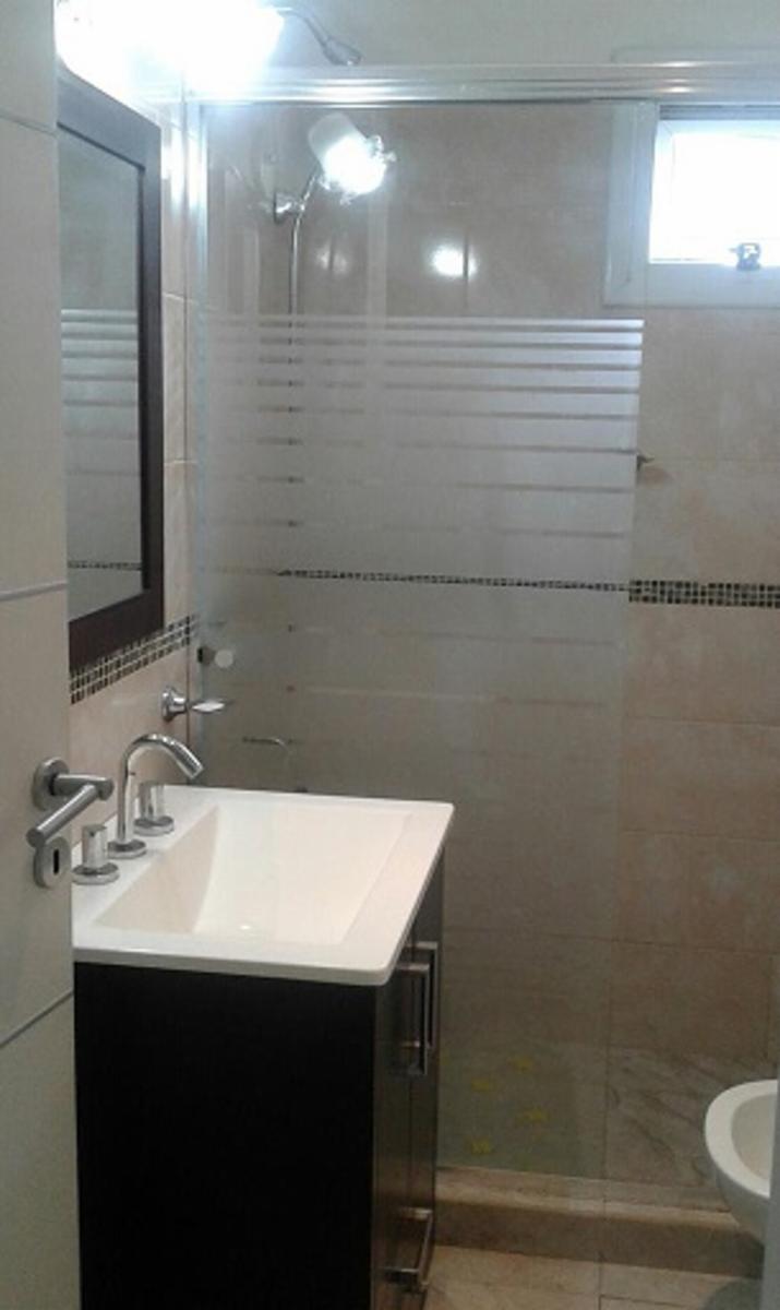 EXELENTE CASA QUINTA CON PILETA C/PARQUE- ¡¡HERMOSA - 7