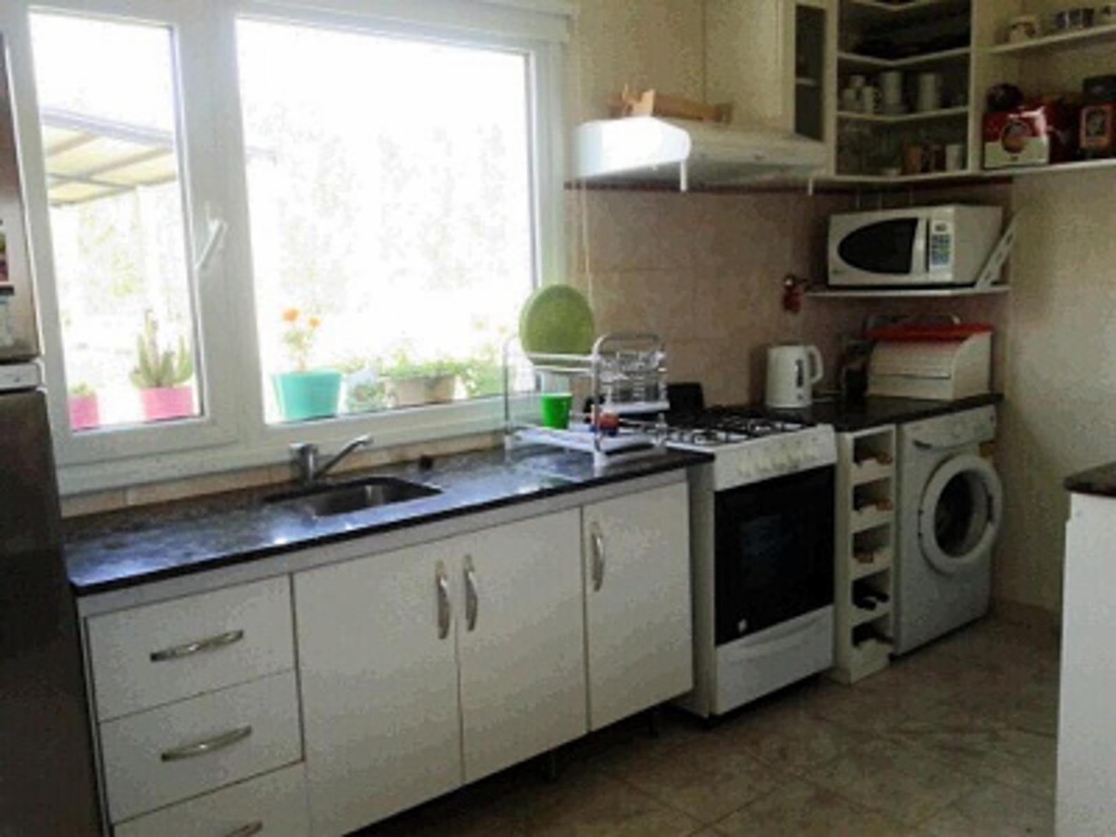 EXELENTE CASA QUINTA CON PILETA C/PARQUE- ¡¡HERMOSA - 18