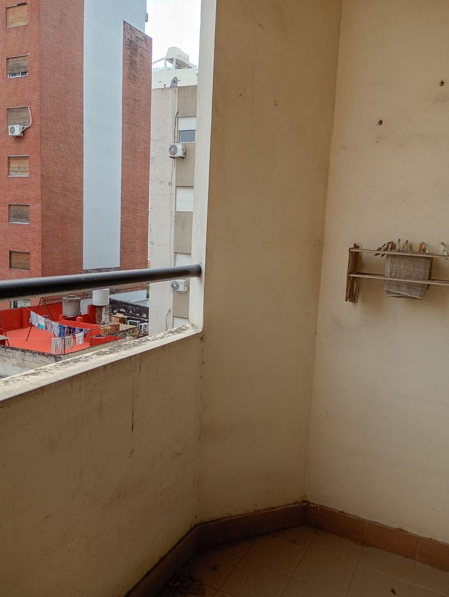 Departamento Loria 533 Lomas de Zamora. 2 amplios ambiente. Escuchooferta. Vta. Directa — foto 11