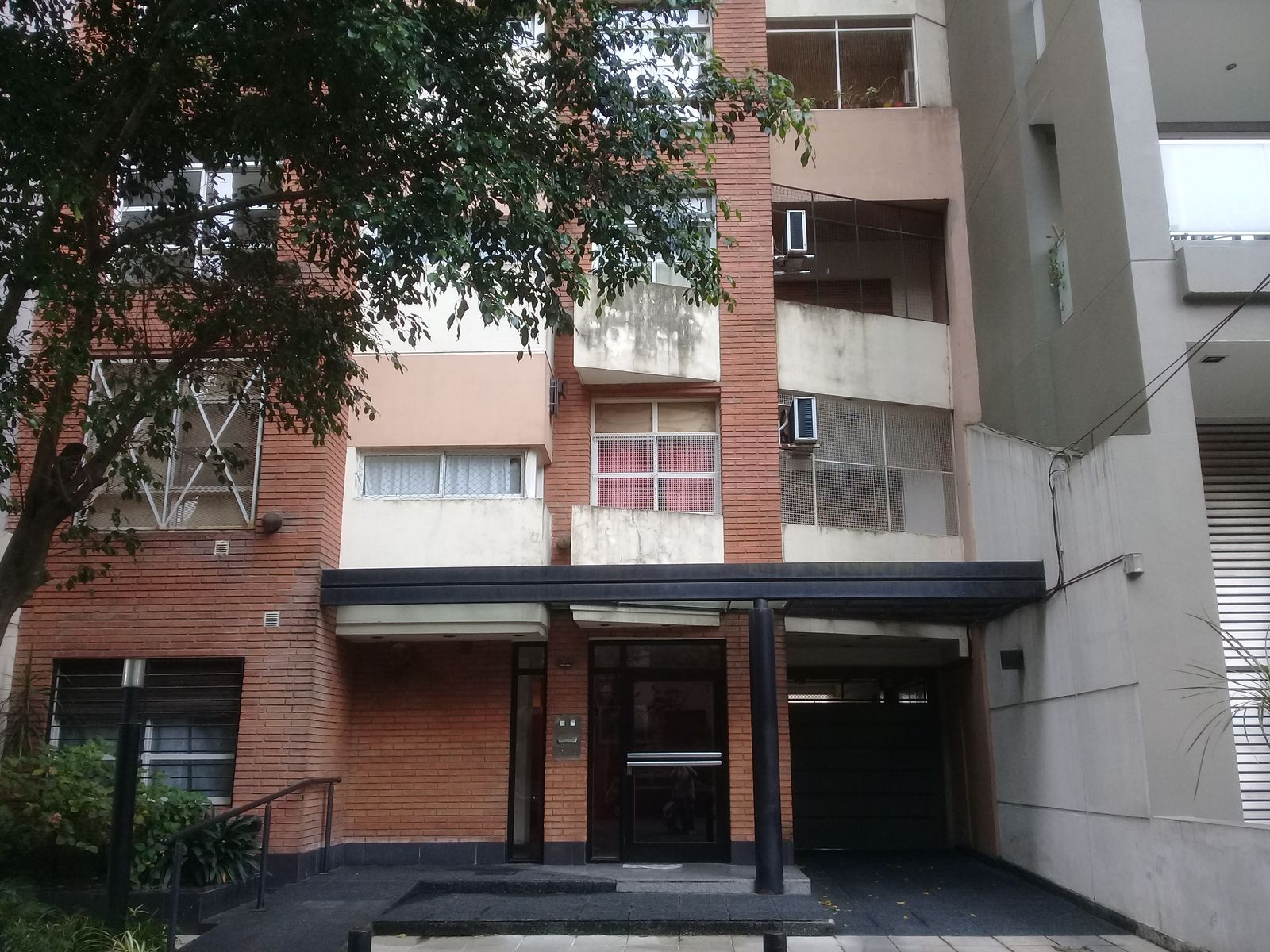 Departamento Loria 533 Lomas de Zamora. 2 amplios ambiente. Escuchooferta. Vta. Directa — foto 15