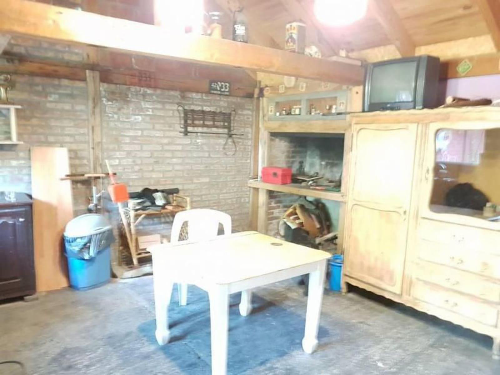 VENTA casa 3 dormitorios en San Martín de los Andes centro. — foto 3