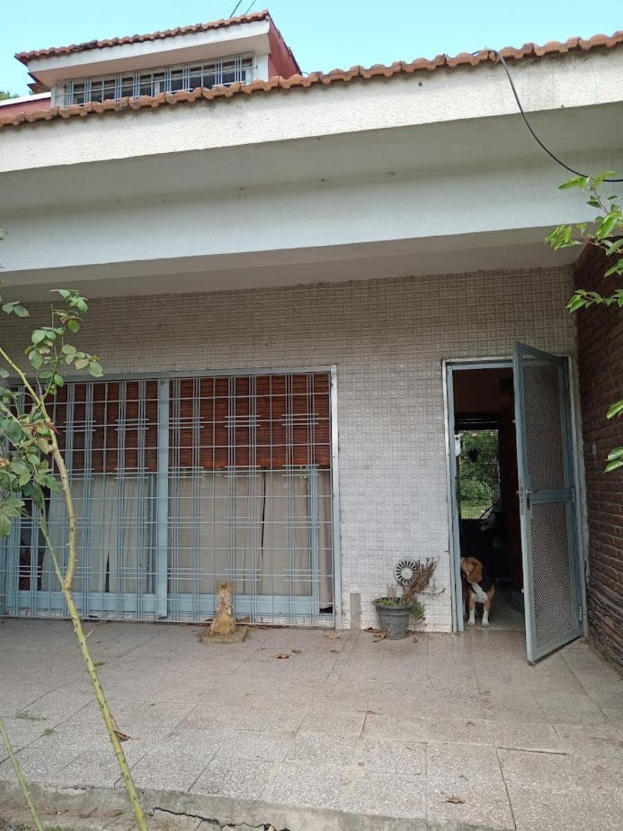 Casa en Venta en Villa de Mayo,sobre avenida. Ideal emprendimiento. 900 mts de lote — foto 10