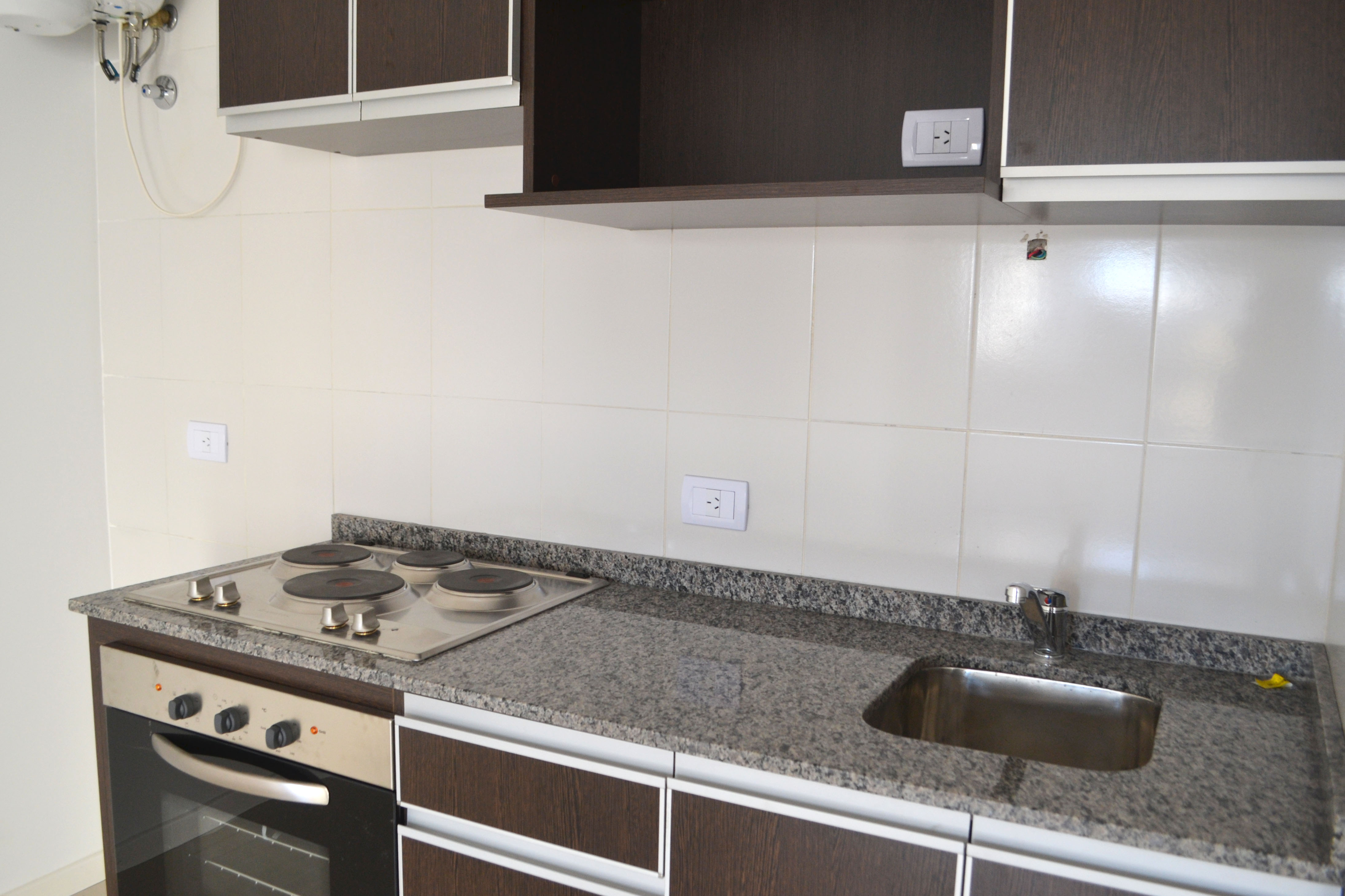 A estrenar Monoambiente c/balcón al fte - Defensa 1400 5º 508 - 3