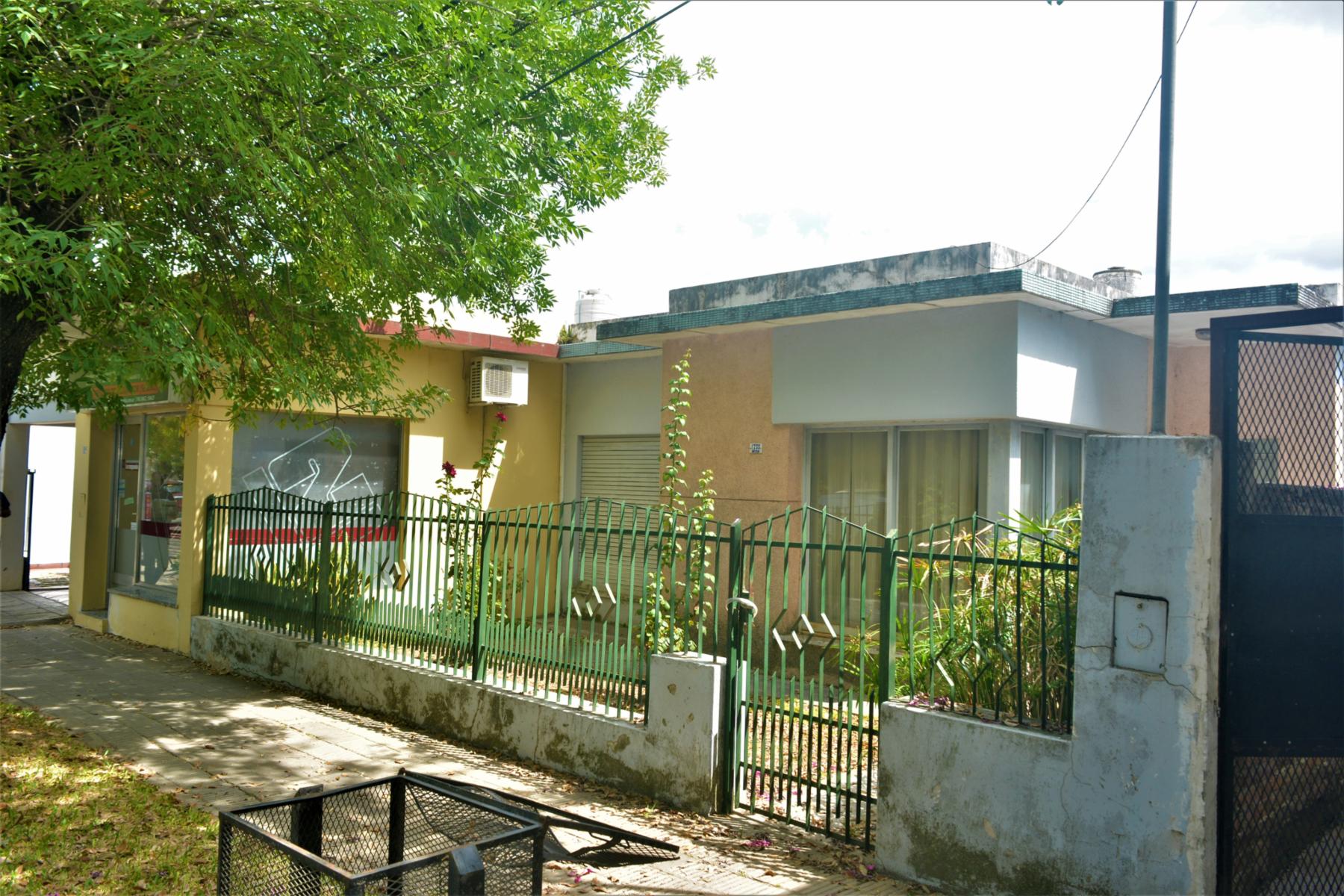VENTA CASA EN INMEJORABLE UBICACION
