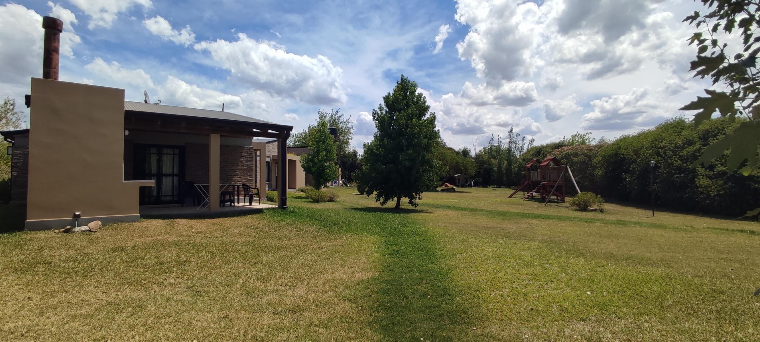 MUNAY KI - Hermoso complejo de bungalows en amplio predio parquizado en zona turística - 4