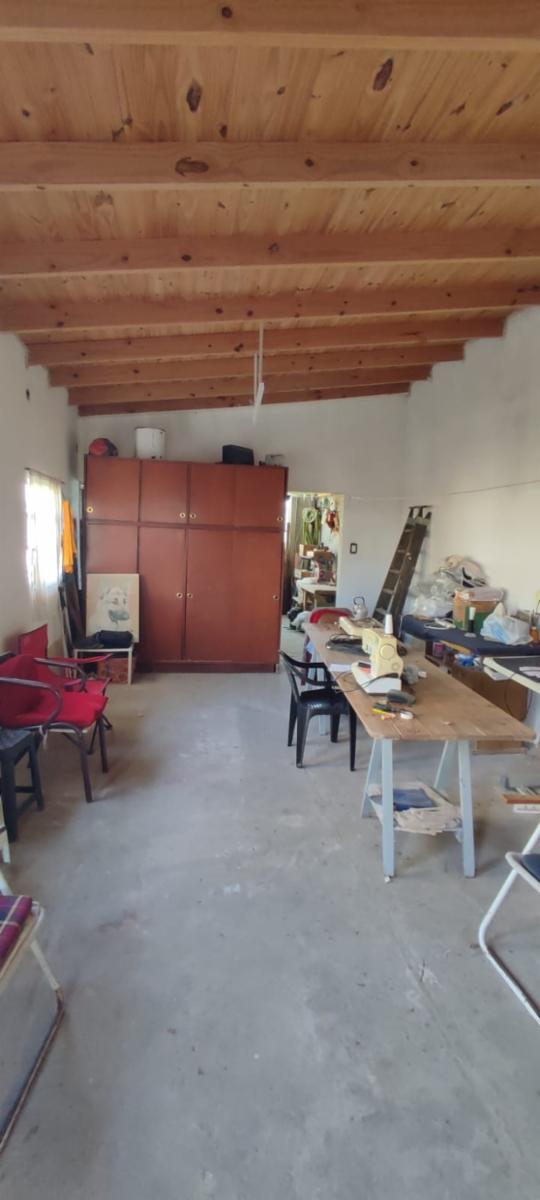 VENTA - Amplia vivienda en Amplio lote CON DEPARTAMENTO — foto 3