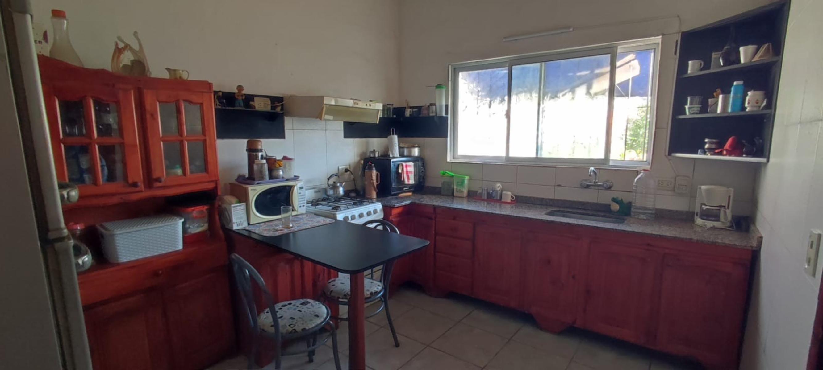 VENTA - Amplia vivienda en Amplio lote CON DEPARTAMENTO — foto 6