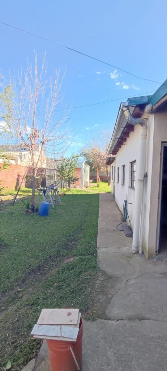 VENTA - Amplia vivienda en Amplio lote CON DEPARTAMENTO — foto 7