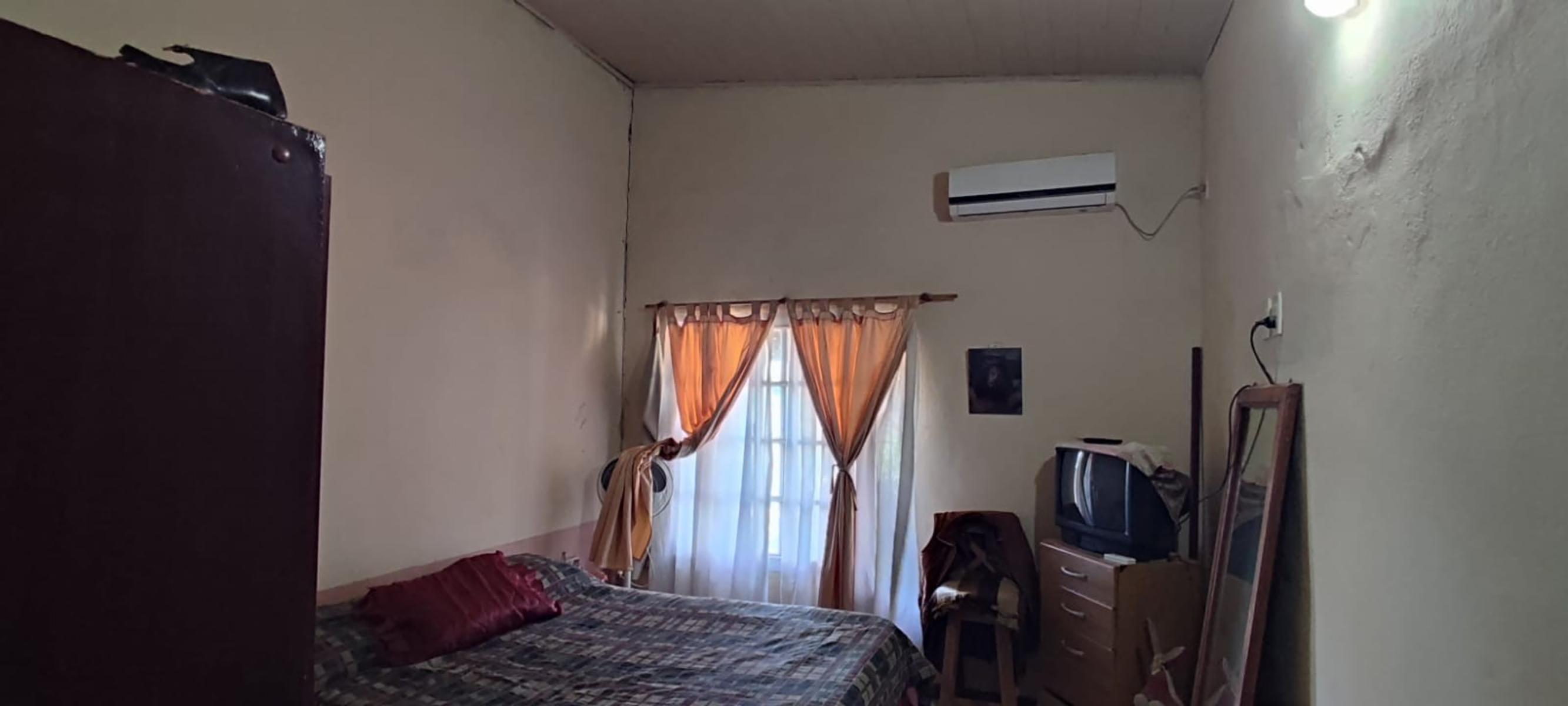 VENTA - Amplia vivienda en Amplio lote CON DEPARTAMENTO — foto 10